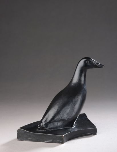null François Pompon (1855-1933) 

Duck on the Water, 1911-1922

Bronze print made...
