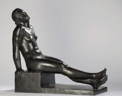 null Robert Wlerick (1882-1944) 

L’Offrande, 1936 - 1937

Epreuve en bronze, n°5/10...