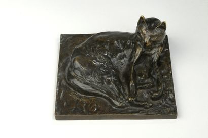 null Théophile Alexandre Steinlen (1859-1923) 

Reclining Cat

Bronze with brown...