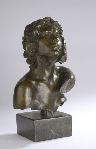 null Victor Ségoffin (1867-1925) 

Étude pour la Sorcière

Bronze à patine brun clair

H....