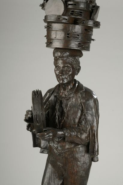  Giustino Leone (active in Naples in the 19th century) 
The tambourine seller 
Bronze...