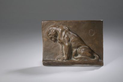 null Paul Jouve (1878-1973) 

Lioness

Bas-relief in sandstone.

Signed with the...