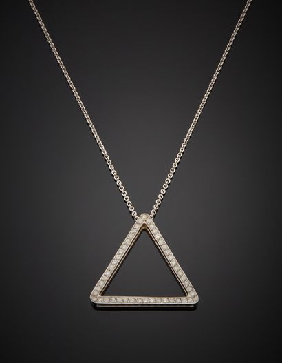 null Necklace in 18K white gold 750‰, adorned with a triangular-shaped pendant set...