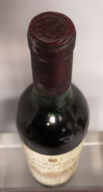 null 1 bottle Château PRIEURE LICHINE - 4th Gcc Margaux 1970 

Label slightly stained....