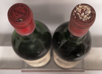 null 2 bouteilles Château DUHART MILON ROTHSCHILD - 4e GCC Pauillac 1973 

Étiquettes...