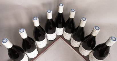 null 9 bottles ALOXE CORTON "Valozières" - Pierre BITOUZET 1990 

Slightly stained...