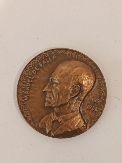 null Médaille à l'effigie de Manuel de Falla (1876-1946). Une face figurant le profil...