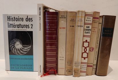 Lot of works of literature including: TARDI,...