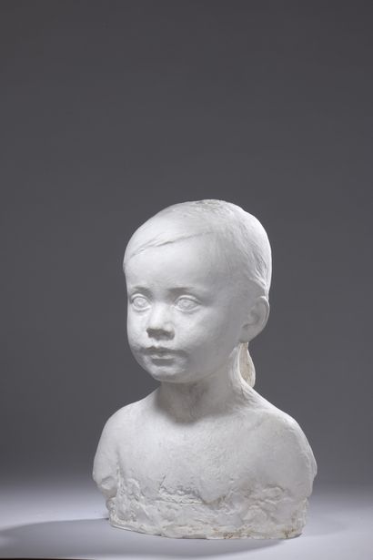null Marcel DAMBOISE (1903-1992)

Bust of Anne, 1970-1973

Studio plaster

Not signed

34,5...