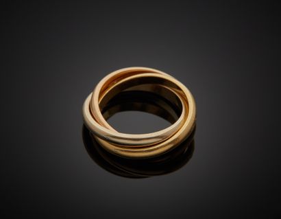 null Polychrome 18K gold wedding band 750‰, consisting of three rings. 

Finger circumference...