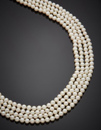 null Choker necklace composed of four rows of freshwater cultured pearls, 18K yellow...