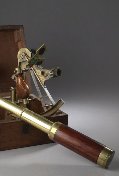 null Granjeaud Beigne in Marseille

Gilt brass sextant 

A long wooden and gilded...