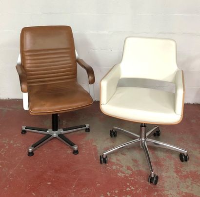 THONET

Office chair, beech plywood shell,...