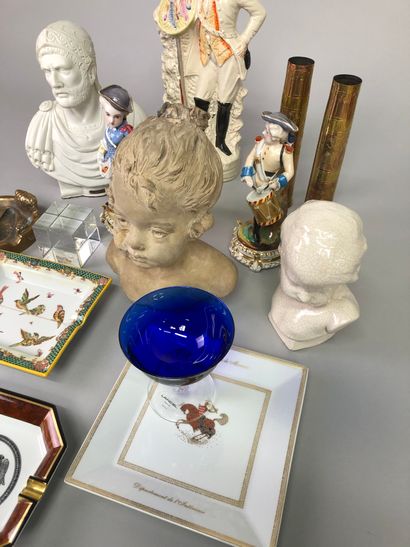  Important mannette including: bust of young girl in terra cotta, couple in polychrome...