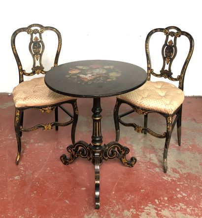 null Set including : 

- A tripod pedestal table in blackened, painted and gilded...