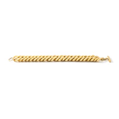 null Yves Saint Laurent. Necklace and bracelet in gold metal.

Length of the necklace:...