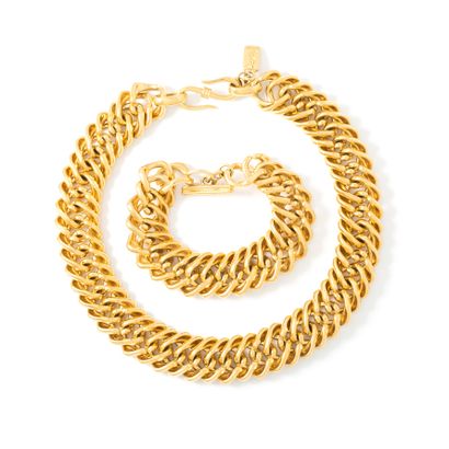 null Yves Saint Laurent. Necklace and bracelet in gold metal.

Length of the necklace:...