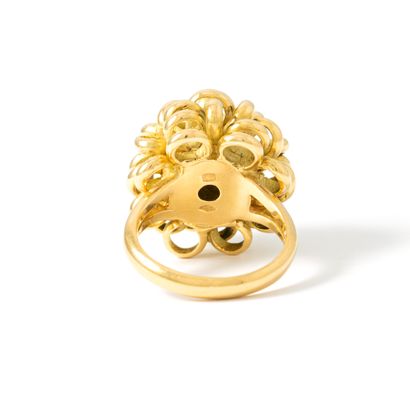null 18K yellow gold ring 750‰.

Bears a Cartier signature. Scratches, traces of...