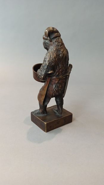 null Christophe FRATIN (1801-1864)

Bear in "Lent", circa 1900 

Bronze with a golden...