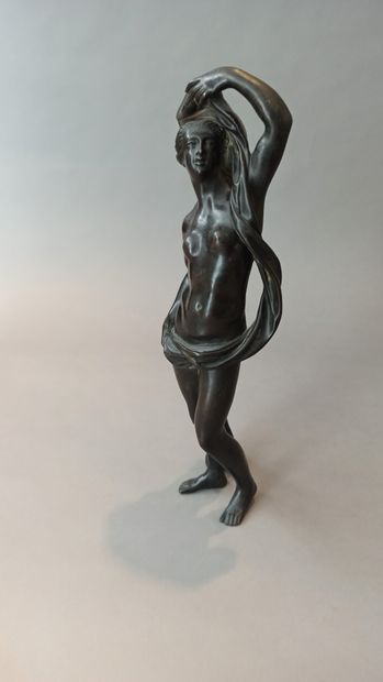 null School of the XIXth century after the antique

Venus

Bronze with a brown shaded...