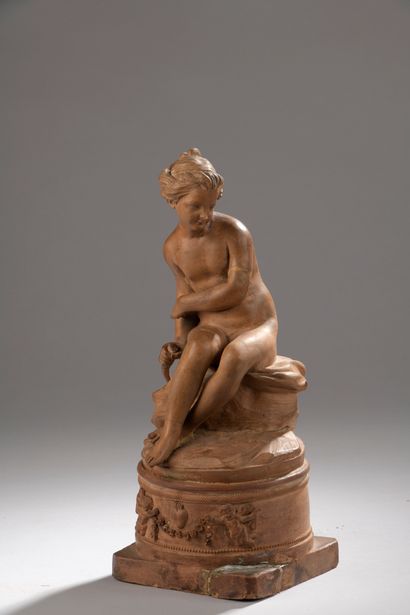 null School of the end of the XIXth century after PAJOU

Bather

Terracotta. 

Accidents....
