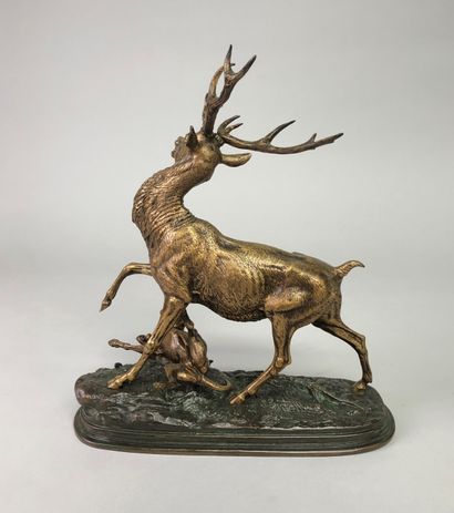null Édouard Paul DELABRIERRE (1829-1912) 

Stag and hunting dog 

Bronze with brown-green...