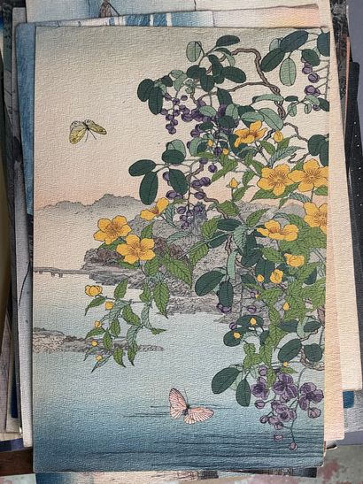 null Lot comprenant :

- Trente-sept reproductions d’estampes japonaises, dont Hiroshige.

Japon....