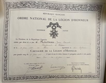 null Légion d'Honneur de Jean Edouard Rousseau (1898 - 1980)

On y joint un ensemble...