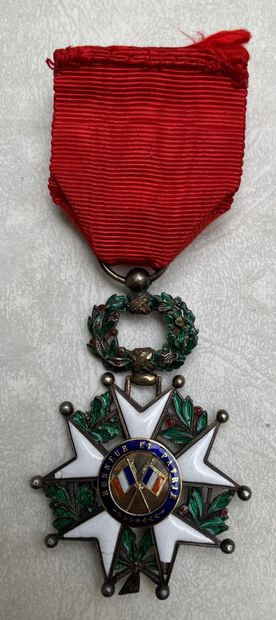 null Légion d'Honneur de Jean Edouard Rousseau (1898 - 1980)

On y joint un ensemble...