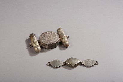 null 
Two silver buzaband amulet holders 2nd title 800‰, one octagonal in shape,...