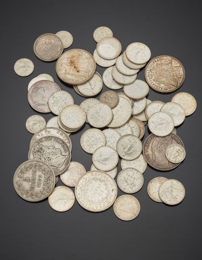 null Lot comprenant : 

– 3 pièces de 5 francs en argent, Louis-Philippe 1er, 1837,...