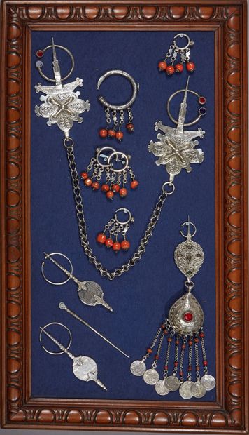  Moyen panneau composé de bijoux Maroc, Atlas....