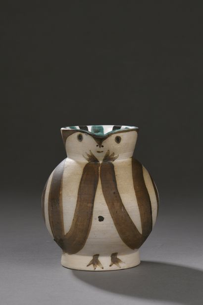 null PICASSO (1881-1973)

Turned PICHET 'little owl', limited authentic replica of...