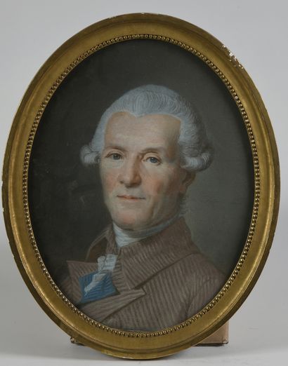 null École FRANCAISE vers 1795

Portrait présumé du lieutenant-général Maillard

Pastel...