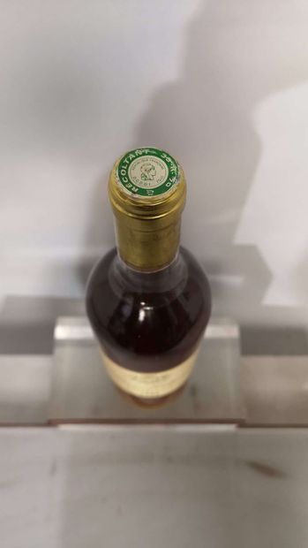 null 
1 bouteille CHÂTEAU SUDUIRAUT - 1er Cc Sauternes 1985

Étiquette légèrement...