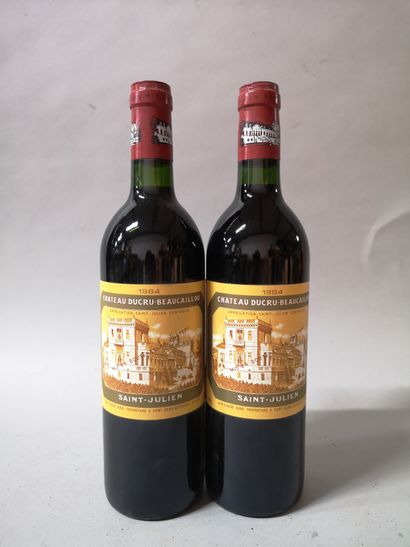 null 2 bouteilles CHÂTEAU DUCRU BEAUCAILLOU - 2e Gcc Saint Julien	 1984