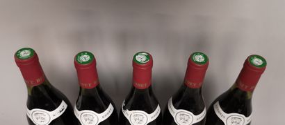null 5 bouteilles POMMARD - Antonin RODET 1976 

Etiquettes abîmées. Une à 2,6 c...