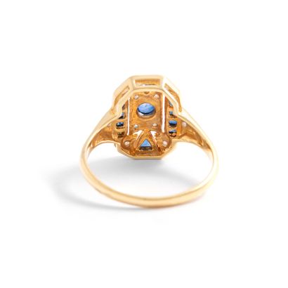 null Two-tone 18K gold 750‰ ring, geometric shape, set with round, triangular and...