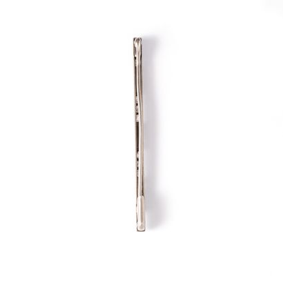 null Silver 2nd title 800‰ barrette brooch, adorned with alternating three old-cut...