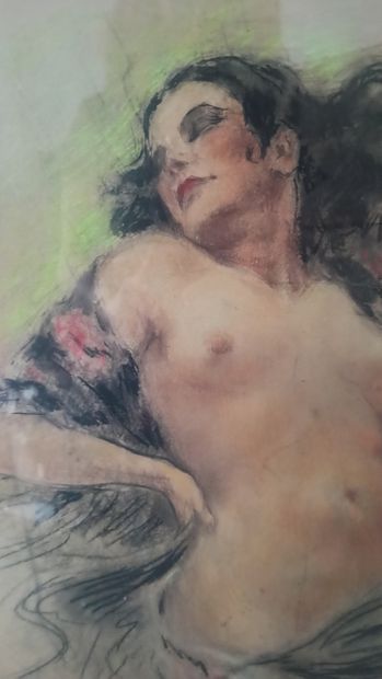 null School of the Xth century 

Nude stretching 

Pastel and charcoal on paper....