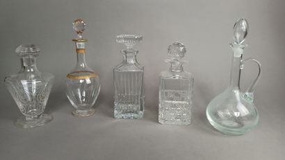 Lot of 5 carafes, one attributed to Saint-Louis...