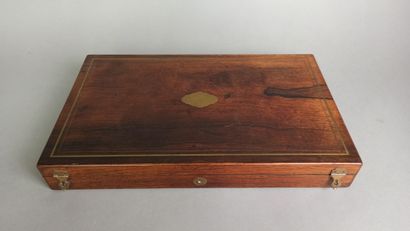 Important wooden box with inlaid brass fillet...