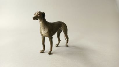 null VIENNA BRONZE

Greyhounds

Three statuettes in polychrome bronze. 

Two of them...