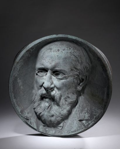 null Frédéric Auguste Bartholdi (1834-1904)

Autoportrait présumé de Bartholdi, 1890

Médaillon...