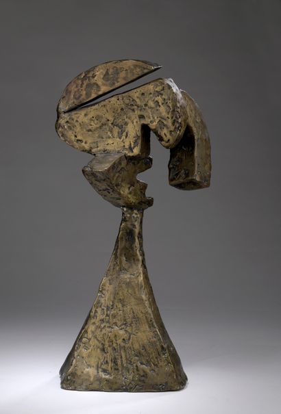 null Stéphane FRADET-MOUNIER (1961)

Untitled

Bronze with golden patina

Monogrammed...