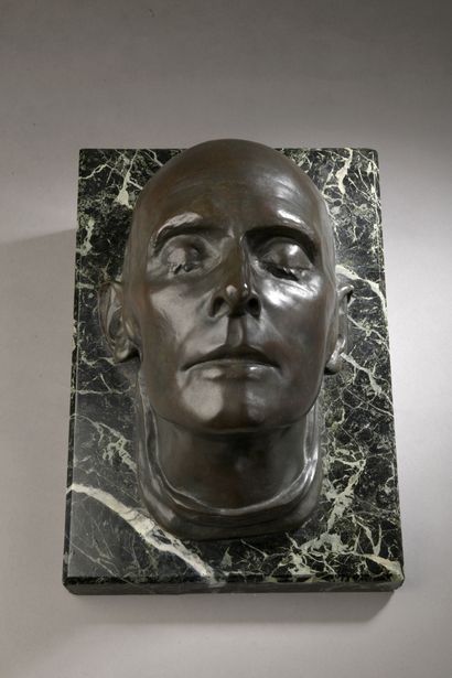 null École FRANÇAISE de la fin du XIXe siècle d’après François Antommarchi (1780-1838)

Masque...