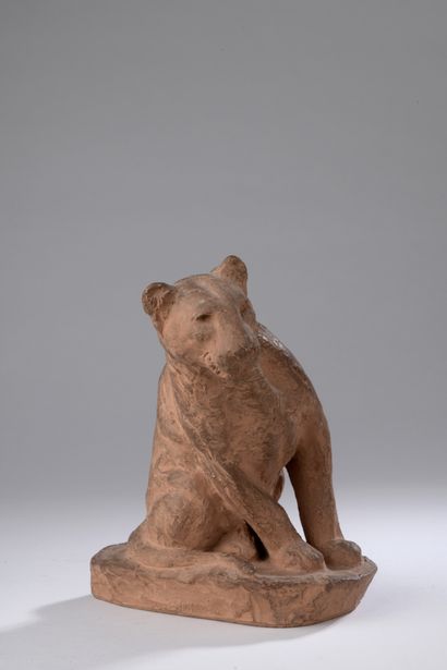 null Roger Godchaux (1878-1958) 

Lioness on the Lookout

Terracotta print 

Signed...