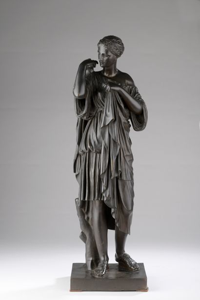 null French school of the 19th century, after the antique

Diana of Gabies

Bronze...