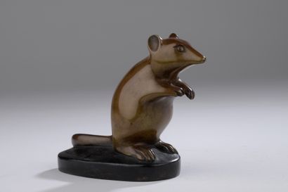 null François Galoyer (1944)

Mouse

Bronze with brown ochre patina 

Lost wax proof

Signed...