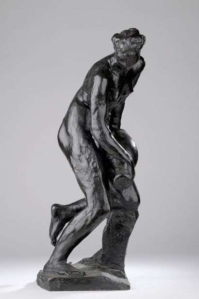 null Raymond Martin (1910-1992) 

The water carrier

Bronze with brown patina.

Signed...